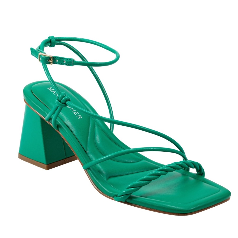 NWT MEGGIANE BLOCK HEEL SANDAL Size 6